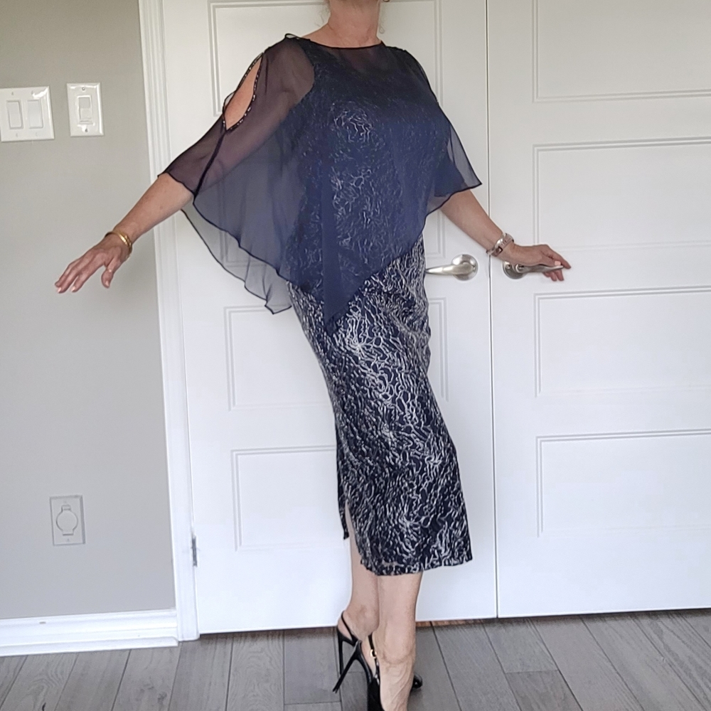 Lace sheath dress with removable shawl size 10P